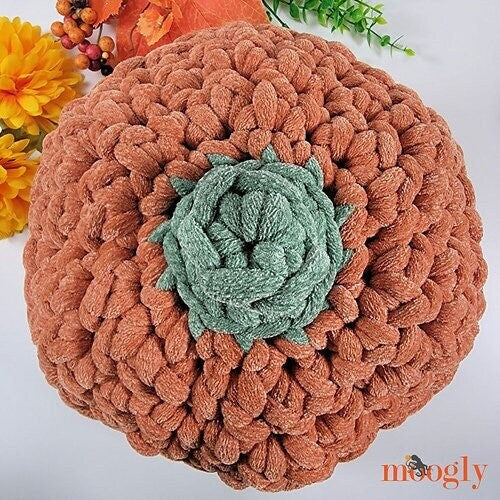 Plush Pumpkin Basket for Halloween, Autumn, Fall, Thanksgiving, Crochet Pattern, Easy Crochet Pattern PDF ONLY