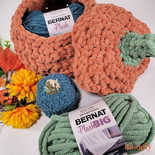 Plush Pumpkin Basket for Halloween, Autumn, Fall, Thanksgiving, Crochet Pattern, Easy Crochet Pattern PDF ONLY