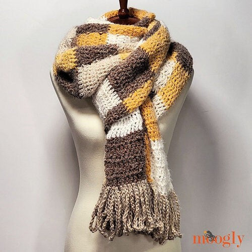 Big Checked Crochet Scarf - PDF Crochet Pattern