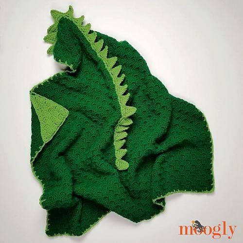 Cuddle Up Dinosaur Blanket Crochet Pattern – Cozy Hooded Blanket for Kids (PDF)