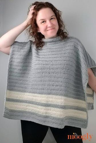Playoff Poncho Pattern - Oversized Fit - Medium/Aran Yarn - Beginner - Crochet Pattern PDF