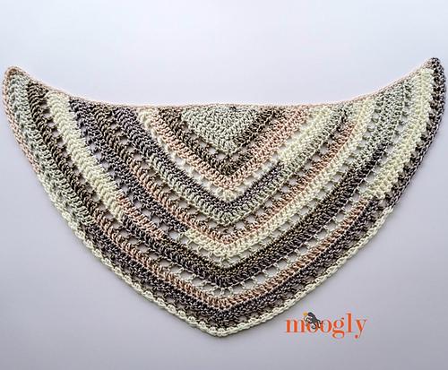 Brown Butter Shawl Crochet Pattern PDF - Bulky Yarn - Advanced Beginner - Teen To Adult - Reversible & Seamless - Top Down Triangle