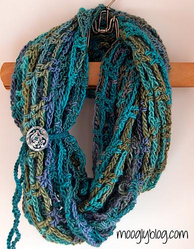 Artfully Simple Infinity Scarf Crochet Pattern PDF